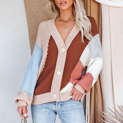 China ZACAVIA Anti-Wrinkle Women's Autumn 2021 New Contrast Color V-Neckline Knitted Oversized Slouchy Cardigan Top Sweater Cardigans for sale