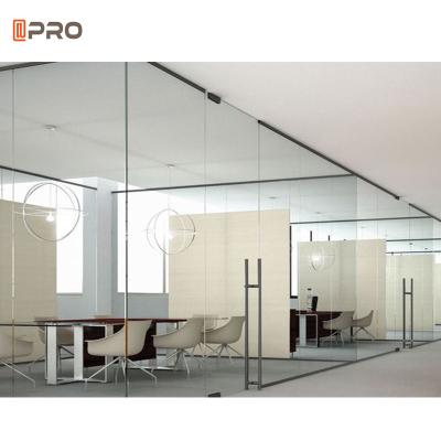 China División de vidrio interior a la vista vertical clara Frameless de la oficina de la pared de división de cristal en venta