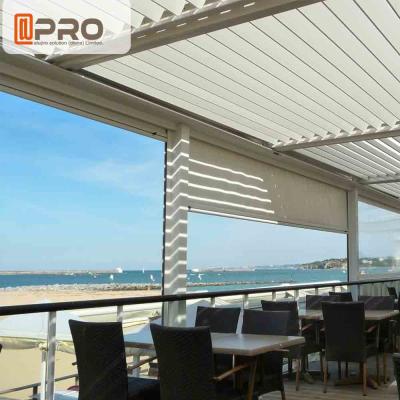Chine Pergola en aluminium moderne de durée de longue durée avec le système de moteur électrique à vendre