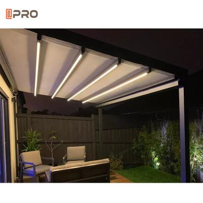 China Toldo retractable del patio del toldo de la pérgola a prueba de viento eléctrica de aluminio de la prenda impermeable en venta