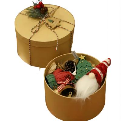 China Paper Christmas cute little fresh exquisite pine cone round carton gift set for sale