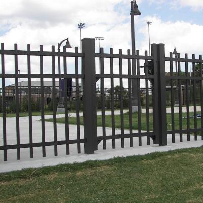 China Easily Assembled Professional China Factory Customized Design Durable Easy Outdoor Fence Panel Fencing for sale