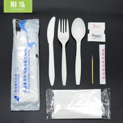 China Cornstarch Airline Disposable Degradable Cutlery Set Cutlery Airplane Cutlery Set Disposable Dinnerware Set Printing Logo for sale