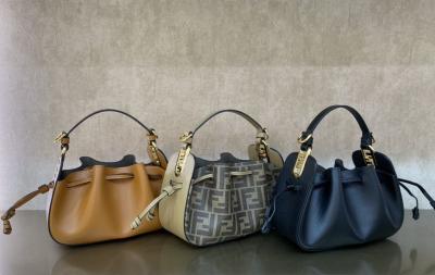 China Vergaste a bolsa da cubeta das mulheres e possa ser levado/continuado uma diagonal à venda