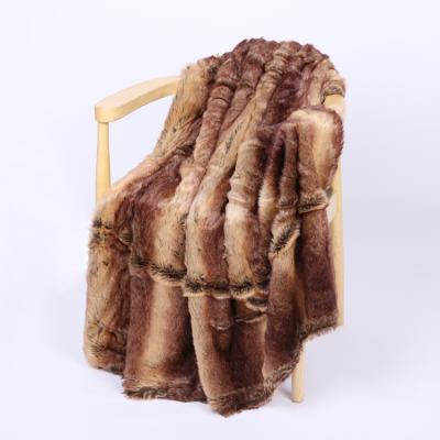 China Anti-pilling Printed Double Layer Faux Fur Fleece Blanket Eco-Friendly New Royal Blanket for sale