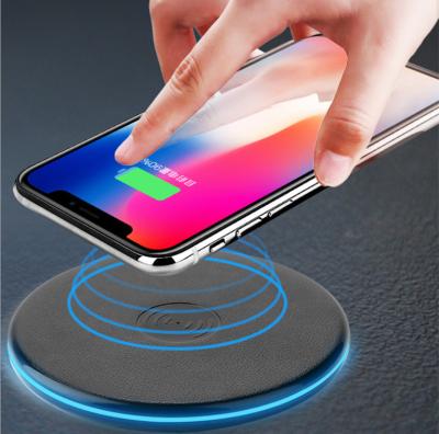 China Hot Selling Mobile Phone Amazon Phone 10W Wireless Charger With LED Light for sale