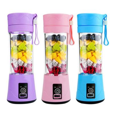 China 2020 Beauty Commercial Fruit Blender Car Licuadora Portatil Mini Usb Rechargeable Hand Juicer Portable Blender for sale