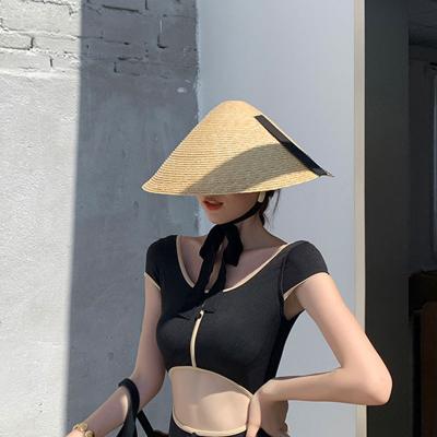 China Character Women Pyramid Wheat Straw Hat For Catwalk Fashion Brim Straw Floppy Hat Summer Sun Visor Wide Oversized Beach Hat for sale