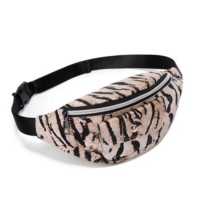 China Wholesale Fashion Water Proof Ladies Waterproof Sports Leopard Dumpling Chest Bag Mobile Phone Coin Purse Leather Waist Bag for sale