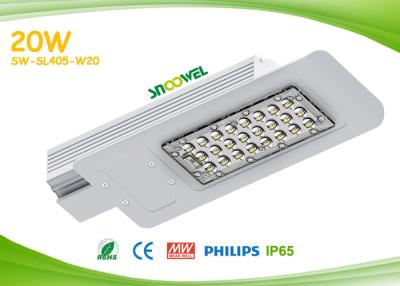 China 20w DC12v llevó el camino que encendía las lámparas de calle accionadas solares brillantes en venta