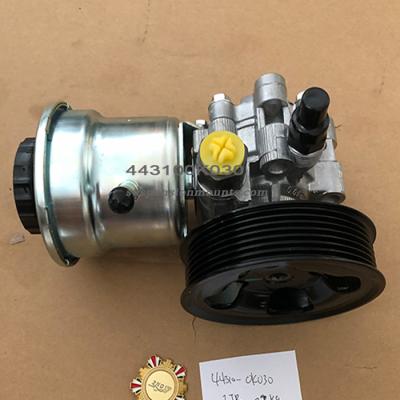 China 44310-0K030 pomp Assy Vane Fortuner KUN5 Hilux TGN36L Te koop