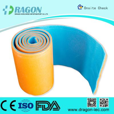 China Pequeña tablilla de aluminio anaranjada/azul Mouldable del brazo con espuma en venta