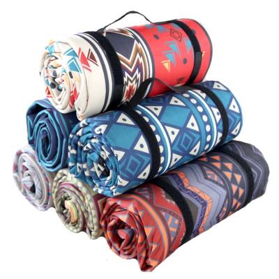 China Easy To Clean 150-300cm Pattern Aluminum Waterproof Bottom Persian Optional 3 Layers Roll Up Picnic Camping Mat for sale