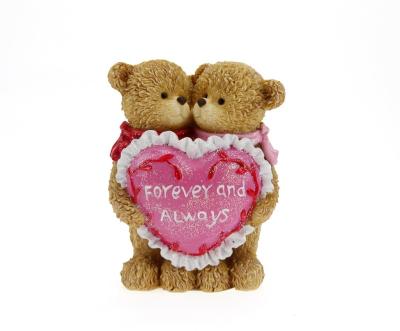 China Custom resin cartoon resin cute valentine teddy bear from Europe for sale