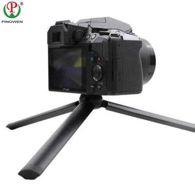 China Hoto Technology Company Version Aluminum Type Handheld Tripod Mini Camera Phone Tripod Digital Camera Smart Photo Shoot Accessories for sale