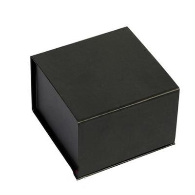 China Recycled Materials Customized Logo Printed Luxury Cardboard Magnetic Gift Box for sale