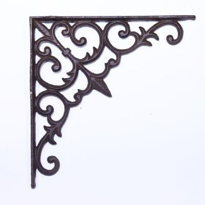 China Wall Bracket Metal Opens Decorative Western Style Cast Iron Bracket Shelf for Hanging Basket, Mount Wall Bracket and Garden for sale