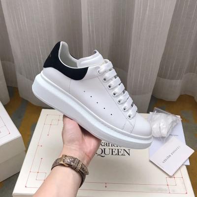 China Cushioning Moqueens Shoes Designer Alaxande Moqueen Platform Chunky Trainers Luxury Skateboarding Shoes Increase Flat Bottom for sale