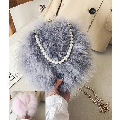 China Wholesale Gold Pearl Chain Women Shoulder Stripe Fur Handbags Lightweight Free Shipping Long Handbags for sale