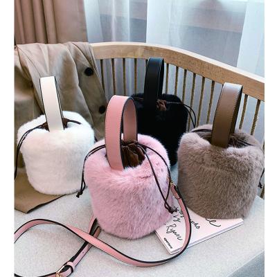 China Free Shipping PU Bucket Shape Woman Fashion Shoulder Bag Brand Handbag Purses Unique Elegant Luxury Plush Handle Leather Waterproof Bags for sale