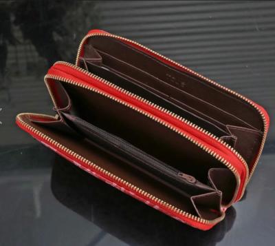 China Latest Fashion Lady Long Luxury Money Bag Waterproof Clutch Wallets Purse Coin Zipper Bag For Women Bag Leather Touses Bag for sale