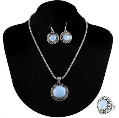 China CLASSIC Tibet Nepal Women Jewelry Set Opal Stone Charm Necklace Earring Set African Jewelry Ethnic Style Jewelry for sale