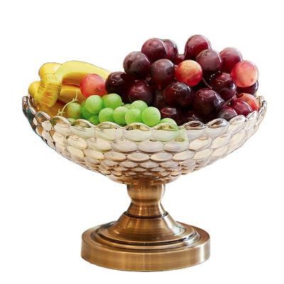 China Sustainable Cake Fruit Serving Tray round glass metal crystal fruit bowl tray fruit basket KTV bar hotel luxury glass plate for sale