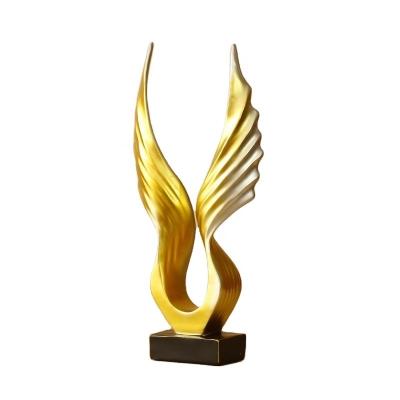 China Europe Home Decoration Large eagle sculpture ornaments  New Metal golden animal eagle statue desk furnishing for sale