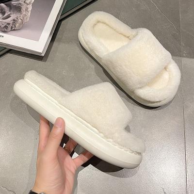 China Fashion Trend Unisex Open Toe Platform Shoes Winter Warm Yeezy Fur Slides Bedroom Slippers Light Furry Solid Color Large Size for sale