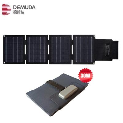 China Foldable Waterproof Camping Dual USB 5V 15V DC Ports Foldable Monocrystalline Portable 30W Solar Panel for sale