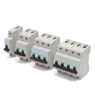 China Miniaturleistungsschalter-Kurve C 230V/400V IEC60898 63A 1P 2P 3P 4P MCB zu verkaufen