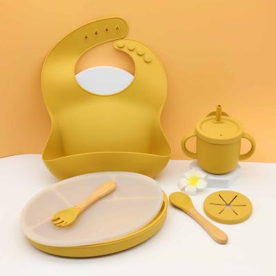 China Children's Baby Plates Bowls Food Grade Silicone Kitchenware Suction Kids Tableware Set for sale