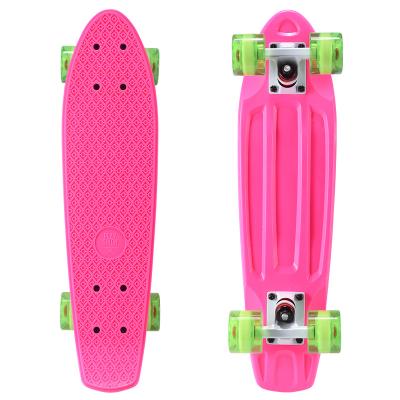 China Retro Youth Skateboard Factory 4 PU Wheels 22 Inch Skate Board Plastic Mini Cruiser Fish Board for sale