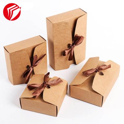 China Recyclable Kraft Paper Boxes Gift Paper Box Packaging Cake Box Packaging With Ribbon for sale