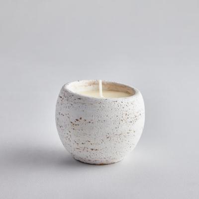 China Fashionable the latest design European unique decorative round candle vintage wedding design white candle jar ships for sale for sale