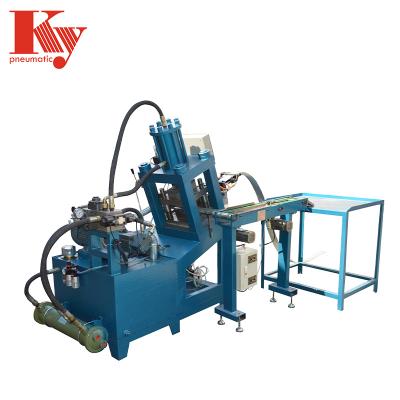 China Automatic Furniture U Type Staple Factory Galvanized Iron Wire Fine Wire Staple Pneumatic 7114 8010 1010J Staple Making Machine for sale