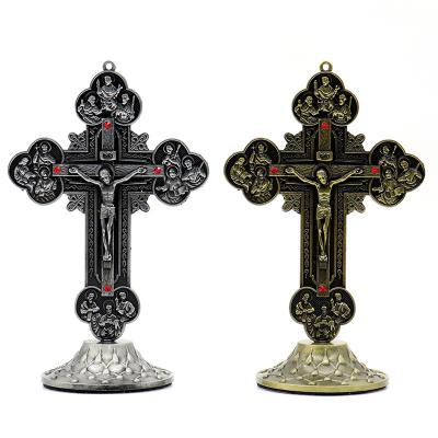 China Religious Cross Stand Cristian Crucifix Antique Finish Religious Figure Jesus Cross Crucifix Figurine Religious Gifts for sale