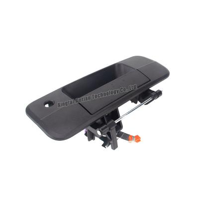 China hot sale 69090-0C040 car tailgate handle tailgate latch handle with keyhole use for yota ton DR 2007-2013 OE 690900C040 normal for sale