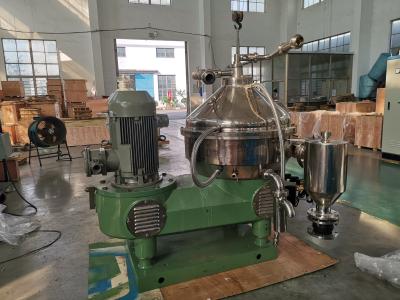 China De Olieseparator van het twee Fasensmeermiddel, Hoge Centrifugaal de Separatorfilter van het Oliewater Te koop