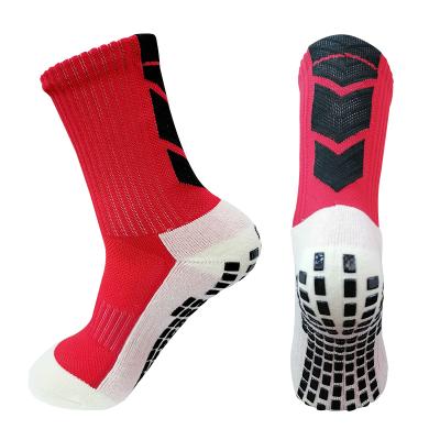 China High Quality Wholesale Sports Customized Breathable Designer Socks Logonon-slip Breathable Socks Soccer Basketball Socks for sale