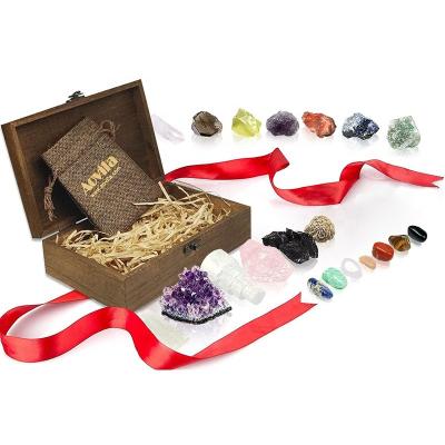 China Europe Crystal Kit Chakra Protection Healing Sets PLUS Crystal Specimens Natural Healing Crystals and Rough and Tumbled Stones for sale