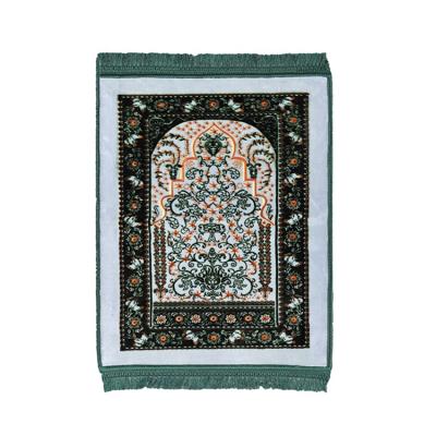 China Quality factory price waterproof premium muslim padded prayer rug for sale