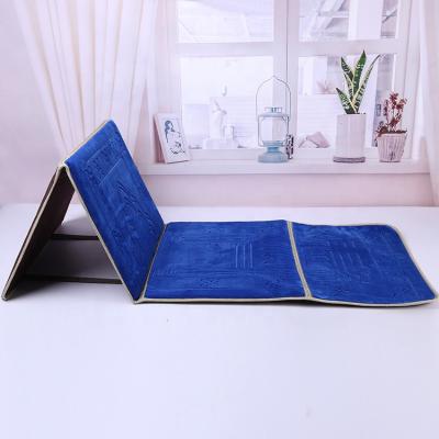 China High Quality Embossed Low Price Premium Chair Prayer Mats Foldable Muslim Waterproof for sale