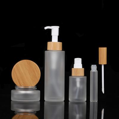 China 5g 15g 20g 30g 50g cosmetics jar and bottle bamboo set eco-friendly cosmetics set jar cream lotion pump bottle for sale