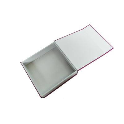 China Reliable Wholesale Mother S Day Wedding Favor Small Quality Recycled Materials Gift Box for sale