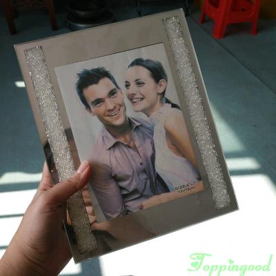 China Family Table Decoration Diamond Edge Cube Glass Picture Frame 5*7 For Couple Souvenir for sale