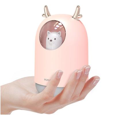 China Amazon Hit 2021 Car Air Humidifier 300ml Portable Ultrasonic Air Humidifier Mini Cute Pet USB Air Humidifier for sale