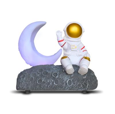 China EZCast Wireless Room Decoration Christmas Gift Birthday Gift Astronaut Moonlight Night Light Multifunctional Speaker for sale