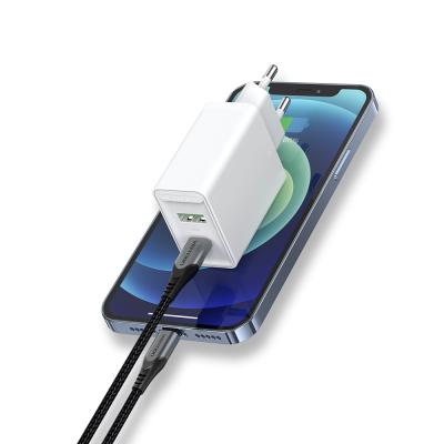 China UniversalÂ   Portable Vention 5V 3.4A CE Certified 20W PD Wall Charger 18W Dual Port Fast Charger For Mobile Phones for sale