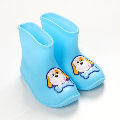 China Newest high quality fashion trend design children's raining boots shoes girls boys waterproof non-slip water shoes cartoon kids raining rubber shoes for sale